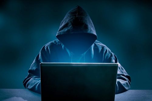 Hé lộ cách thức hacker đột nhập máy chủ AI bằng một chiếc ăng-ten