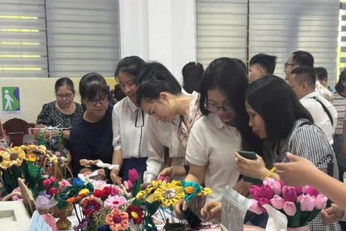 Gỡ 'nút thắt' tiếp cận dịch vụ ngân hàng số cho người khuyết tật
