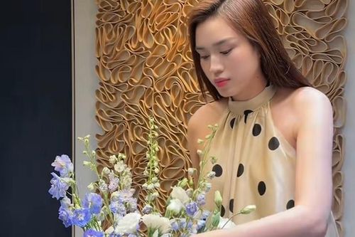 Đỗ Thị Hà đón tuổi mới giản dị tại căn hộ cao cấp