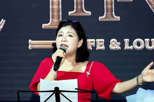 'Nơi ấy tình yêu' đánh dấu 15 năm sáng tác của Đinh Phương Anh