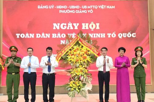 Xây dựng 'phường đáng sống' từ sức mạnh phong trào 'Toàn dân bảo vệ an ninh Tổ quốc'