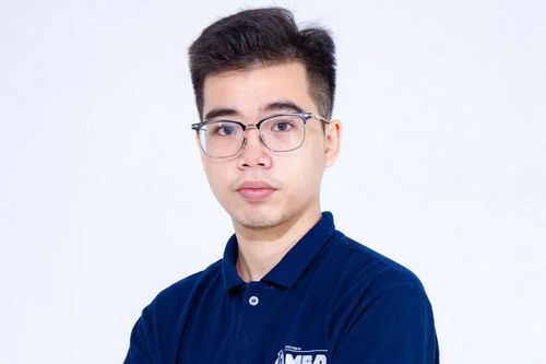 Mất bố từ năm lớp 5, mẹ và chị gái trở thành điểm tựa của nam sinh thủ khoa trường ĐH Kinh tế (ĐHQG Hà Nội)