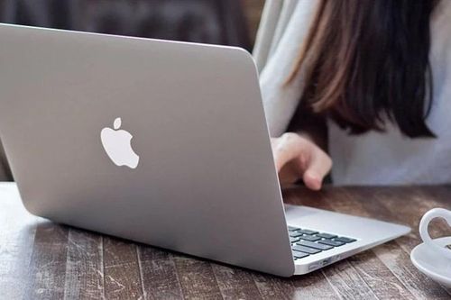 Làm việc linh hoạt, MacBook có đáng để đầu tư?
