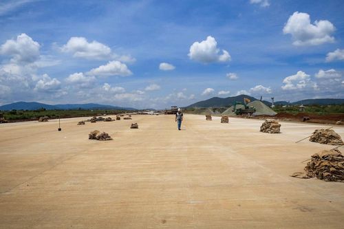 Lâm Đồng đề nghị tăng tần suất bay ngay khi sân bay Liên Khương mở cửa trở lại