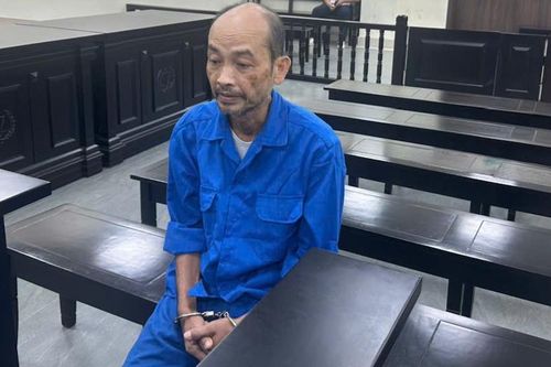 Cựu cán bộ ở Hà Nội khai chuyện lừa người nhẹ dạ lấy tiền trả nợ