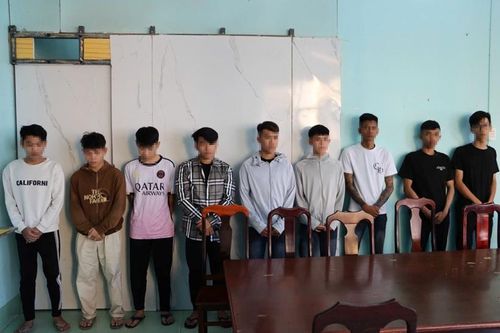 Phê chuẩn khởi tố 32 bị can về tội 'Giết người', 'Gây rối trật tự công cộng' và 'Sử dụng trái phép vũ khí quân dụng'