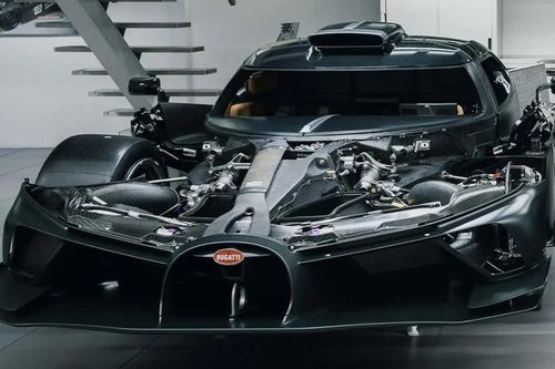 Bugatti Bolide lần đầu có bản chạy phố