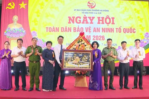 Phát huy vai trò chủ thể của nhân dân trong bảo vệ an ninh, trật tự