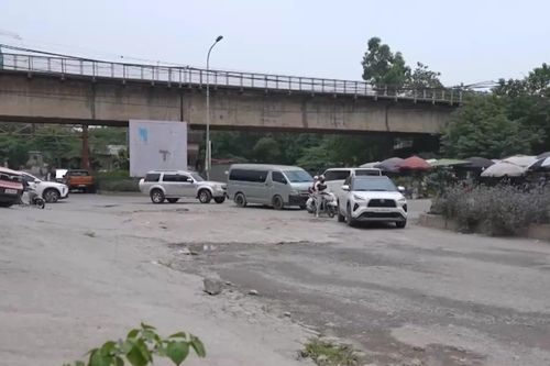 Đường Nguyễn Đình Tứ xuống cấp nghiêm trọng