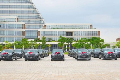 Xe công vụ chạy điện và bài toán tiết kiệm ngân sách nhìn từ các địa phương