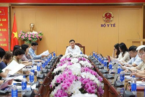 Đưa chỉ tiêu về công tác dân số vào chương trình phát triển kinh tế - xã hội hàng năm của các địa phương