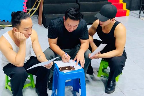 Bất ngờ về Đông Hùng