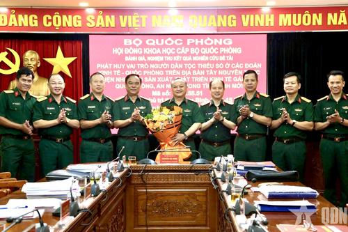 Làm sâu sắc thêm lý luận về vai trò của người dân tộc thiểu số ở các đoàn kinh tế - quốc phòng trên địa bàn Tây Nguyên