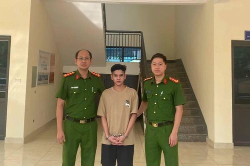 Đối tượng trốn truy nã 6 năm ở nước ngoài sa lưới