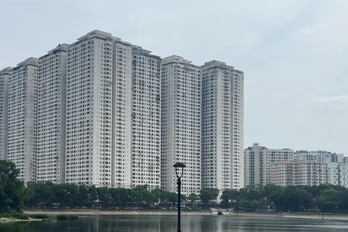 Chung cư 'bình dân' cũ hạ nhiệt cả tỷ đồng, người mua vẫn chờ giá giảm