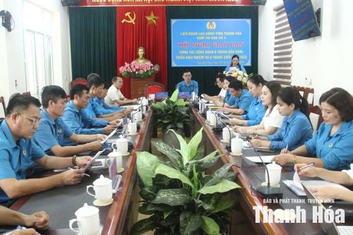 Quan tâm chăm lo, bảo vệ quyền, lợi ích hợp pháp, chính đáng của người lao động