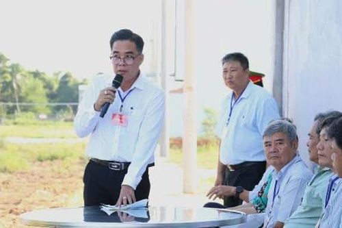 Cưỡng chế thu hồi đất thực hiện Dự án Đường D7 và Khu dân cư 2 bên đường