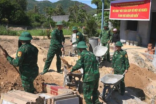 Học Bác bằng thực hành, nêu gương