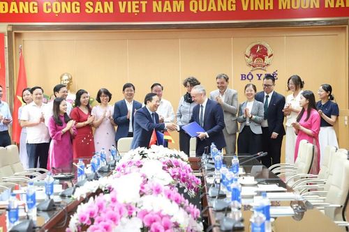 Bộ Y tế ký kết dự án viện trợ 15 triệu Euro, ứng dụng AI và công nghệ số dự báo dịch bệnh