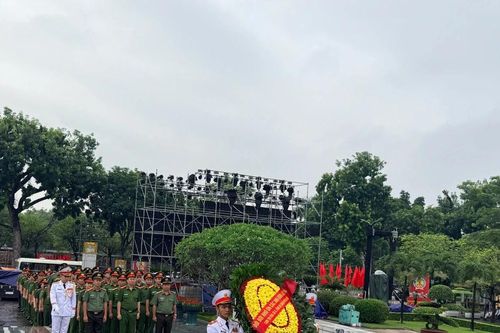 Hun đúc truyền thống cách mạng vẻ vang của dân tộc