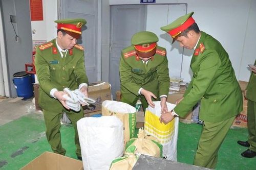 Có thể phạt tới 12 năm tù với tội sản xuất thực phẩm kém chất lượng