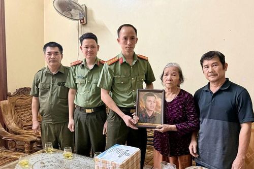 Phục dựng chân dung người lính từ ký ức người ở lại