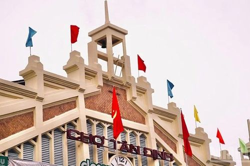 Chợ Tân Định tròn 100 năm tuổi