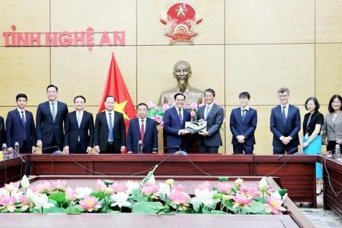 Nghệ An đẩy mạnh hợp tác quốc tế, hướng tới phát triển xanh, bền vững