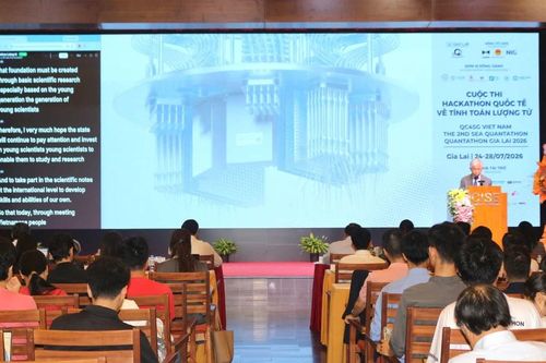 Gia Lai khai mạc Hackathon quốc tế về tính toán lượng tử