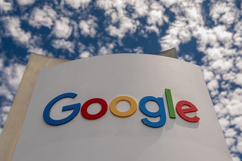 Công ty mẹ Google đạt doanh thu kỷ lục 119,8 tỷ USD, Gemini áp sát ChatGPT