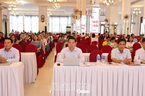 Tuyên truyền chính sách bảo hiểm thất nghiệp cho 88 đơn vị, doanh nghiệp khu vực phía nam Khánh Hòa