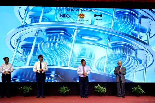 Gần 100 tài năng quốc tế tranh tài Hackathon lượng tử tại Gia Lai