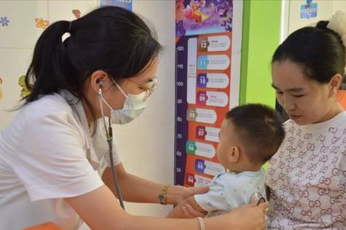Xã Sóc Sơn gia tăng số trẻ nhiễm vi rút Adeno, cần làm gì để phòng, chống?