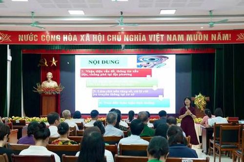 Xã Thiên Lộc bồi dưỡng nghiệp vụ công tác bảo vệ nền tảng tư tưởng của Đảng