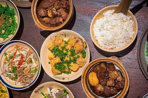 Hành trình khám phá ẩm thực Việt Nam của du khách quốc tế