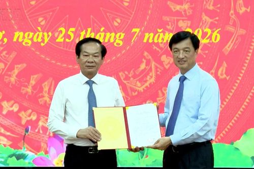 [Video] Đồng chí Đỗ Thanh Bình giữ chức Bí thư Thành ủy Cần Thơ