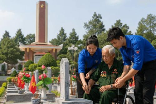 Lắng nghe lời ước tháng Bảy