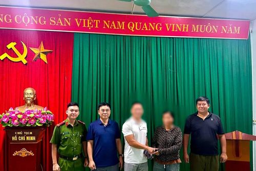 Chuyển nhầm hơn 2 tỉ đồng, người phụ nữ ở Phú Thọ trả lại toàn bộ