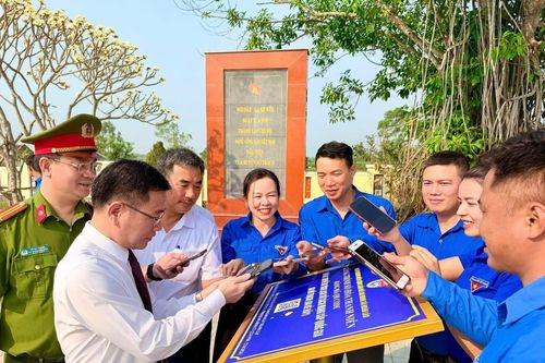 Số hóa 'địa chỉ đỏ'