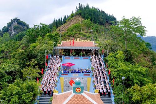Khúc tráng ca bất tử