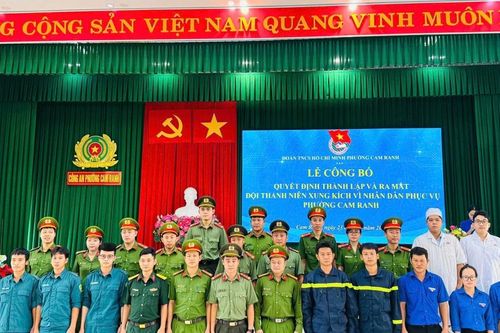 Khánh Hòa: Ra mắt 4 'Đội Thanh niên xung kích vì Nhân dân phục vụ'
