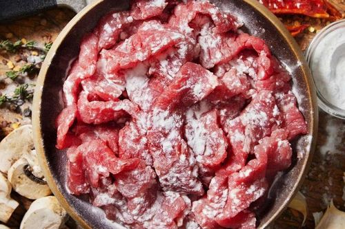 Thịt bò thường bị dai: Đem ướp với thứ này sẽ mềm, ngon ngọt không bị khô