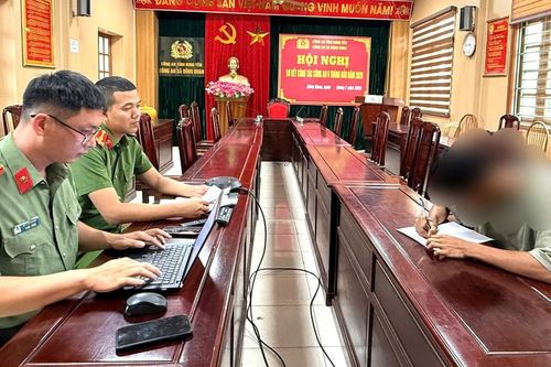 Thiếu niên 15 tuổi đăng tải trên Tiktok thách thức công an xã