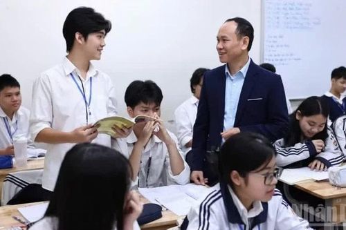 Phát huy nguồn lực trí tuệ của nhà giáo sau khi nghỉ hưu