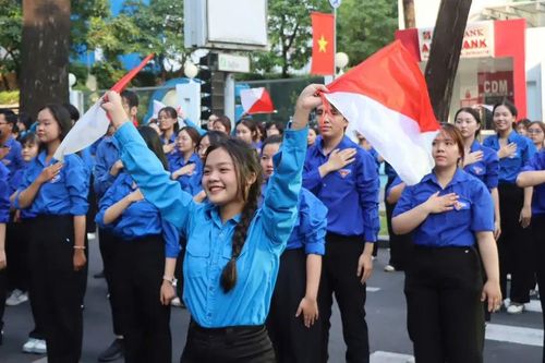 Tự lập sớm
