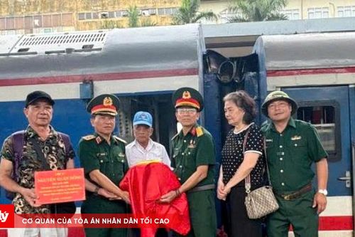 Ngành đường sắt miễn phí vận chuyển hài cốt liệt sĩ trở về quê hương