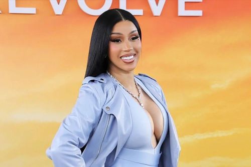 Cardi B đáp trả lời khuyên nên độc thân sau chia tay Stefon Diggs