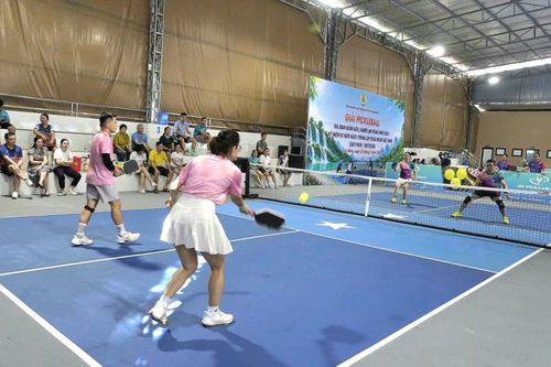 Giải Pickleball gia đình đoàn viên, công nhân lao động