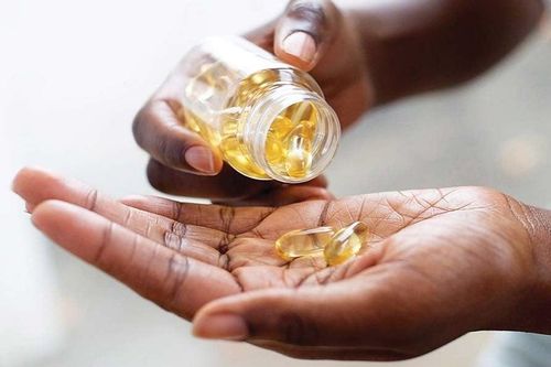 Gan 'kêu cứu' do thói quen lạm dụng thực phẩm chức năng