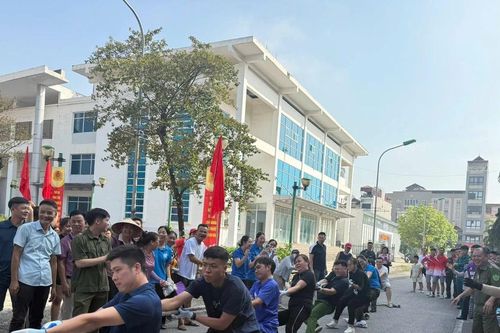 Sôi nổi giải kéo co hưởng ứng Ngày hội toàn dân bảo vệ an ninh Tổ quốc